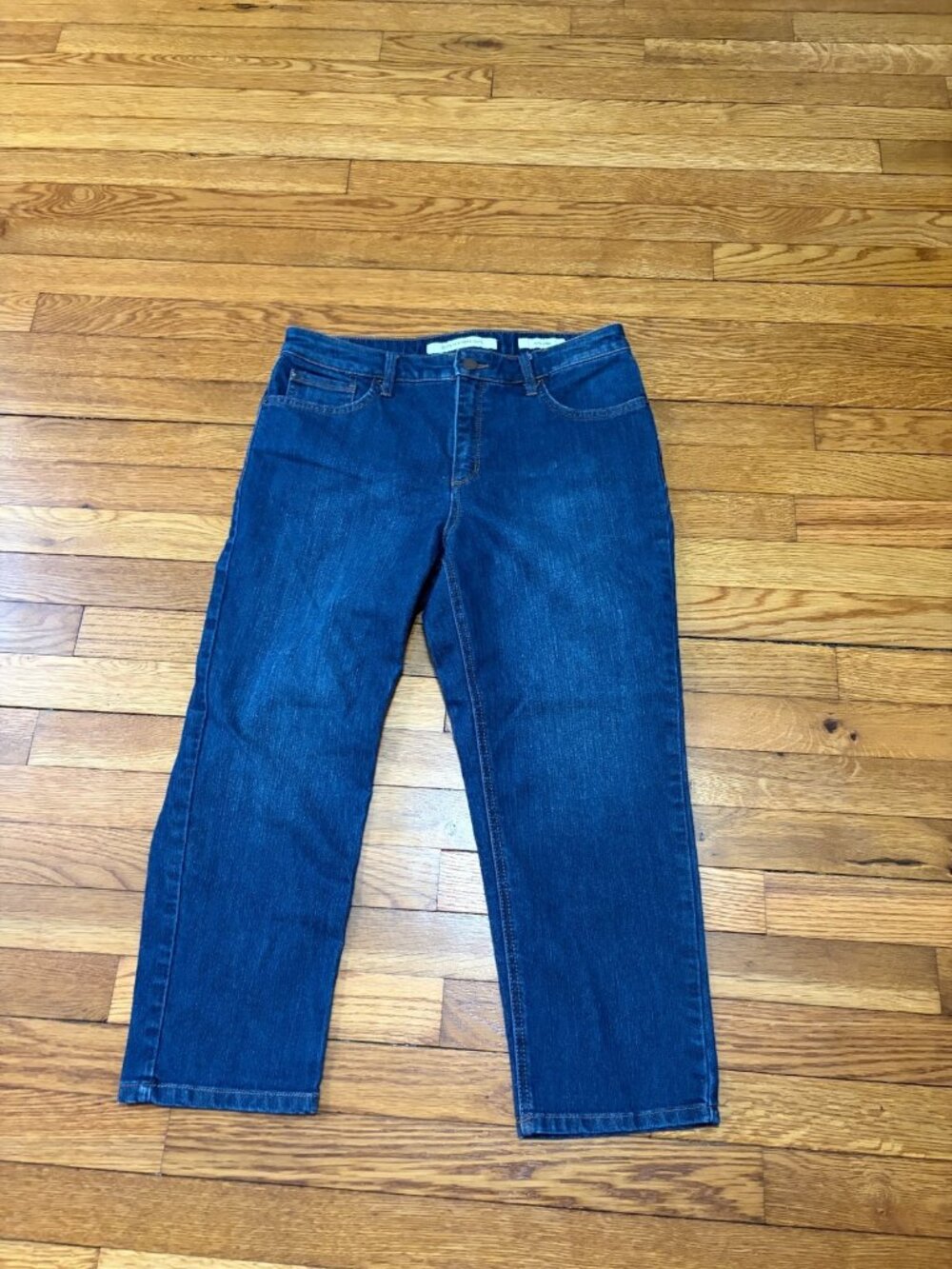 Jones New York Womens Soho Capri Jeans Size 10 Blue Dark Wash Stretch Denim